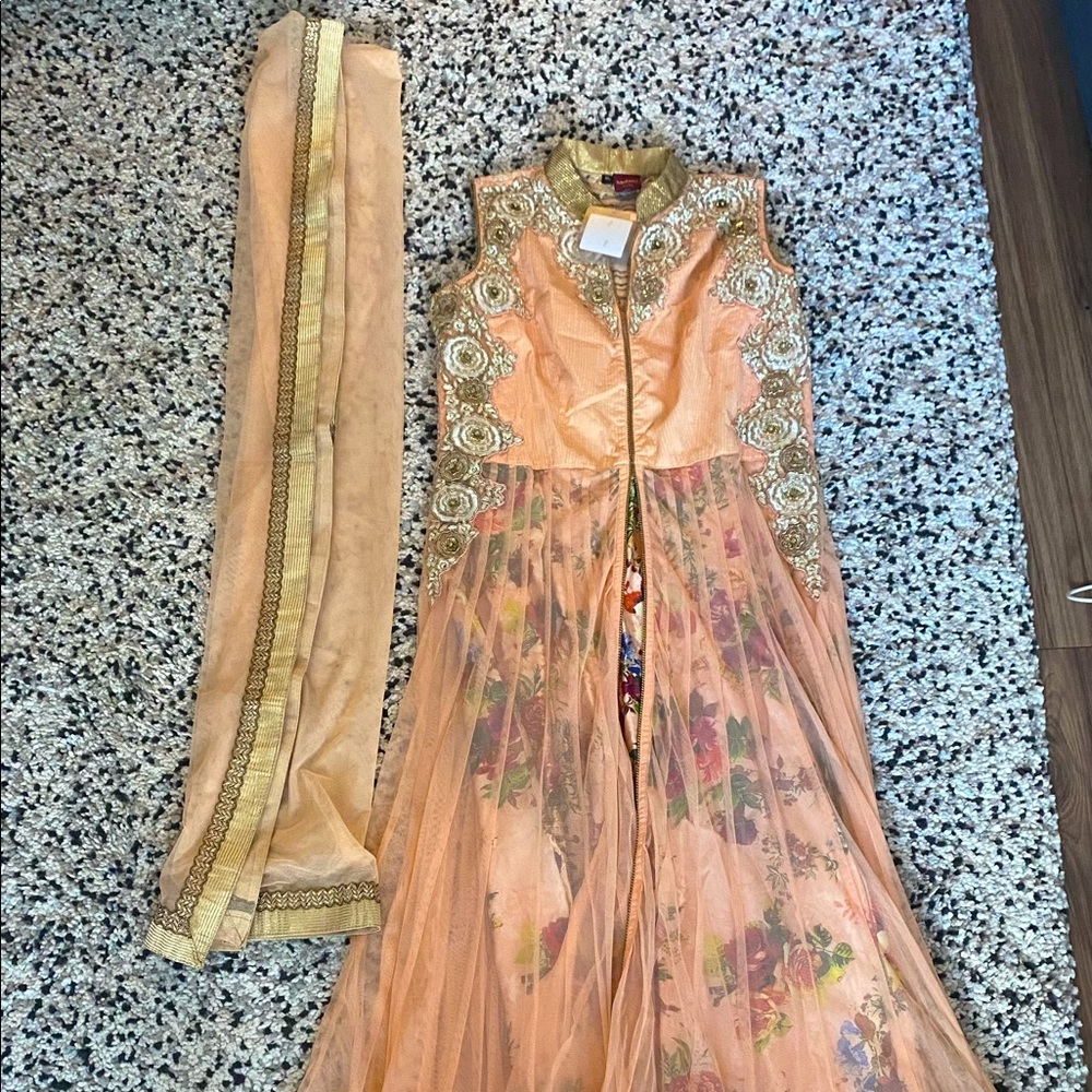 Indian Outfit - Floral Peach Salwar Kameez | XL | Anarkali